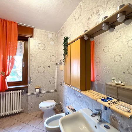 Apartamento Ca' Prestin, 10 min da Bernina Express&Mortirolo Bike Experience