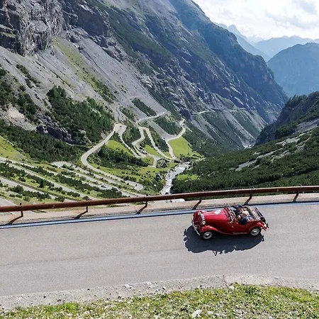 Apartamento Ca' Prestin, 10 min da Bernina Express&Mortirolo Bike Experience Tovo di Sant'Agata